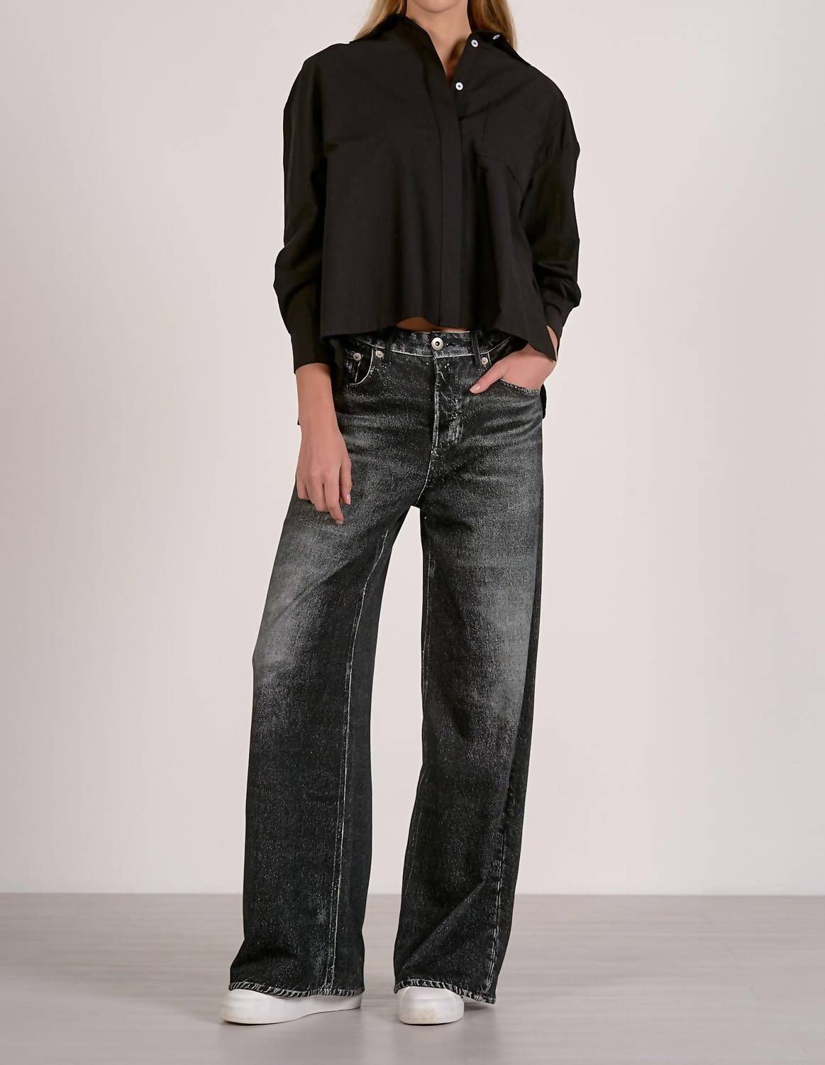 Elan - Elastic Waistband Jeans With Pockets